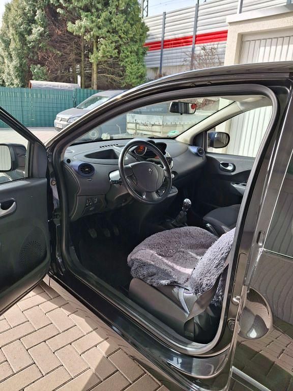 Gebraucht Renault Twingo 75 PS (55 kW) 2014 Schwarz Kleinwagen