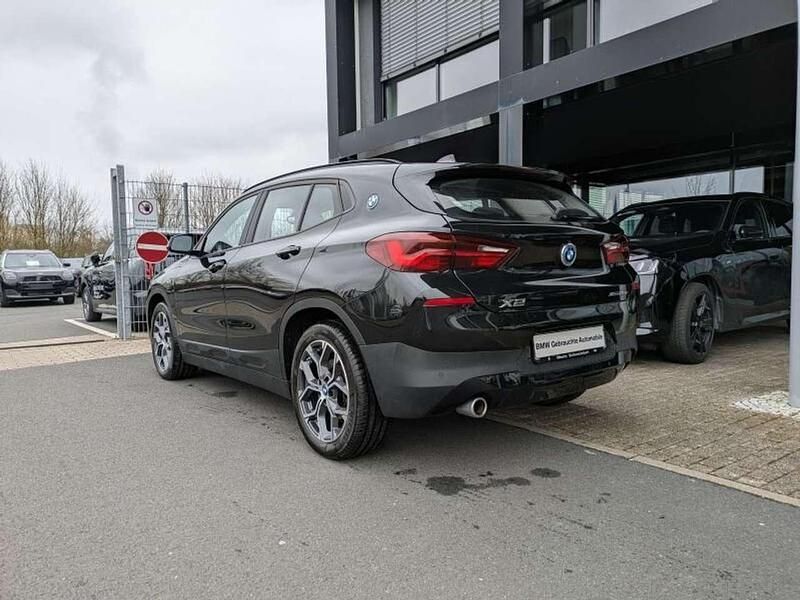 Gebraucht BMW X2 Advantage 220 PS (161 kW) 2022 Saphirschwarz metallic SUV