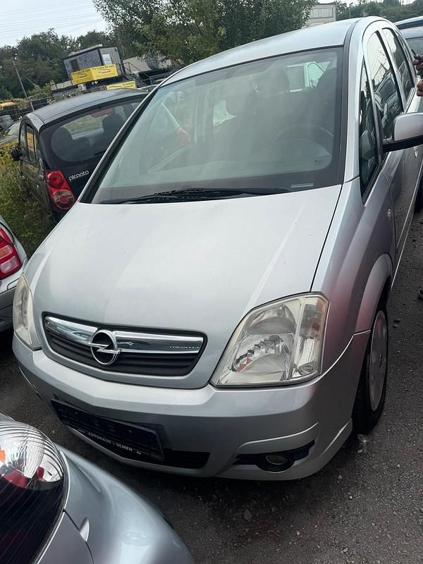 Grau Gebraucht 2007 Opel Meriva Van / Kleinbus | 2.579 € (Fairer Preis) - Bild 1/4