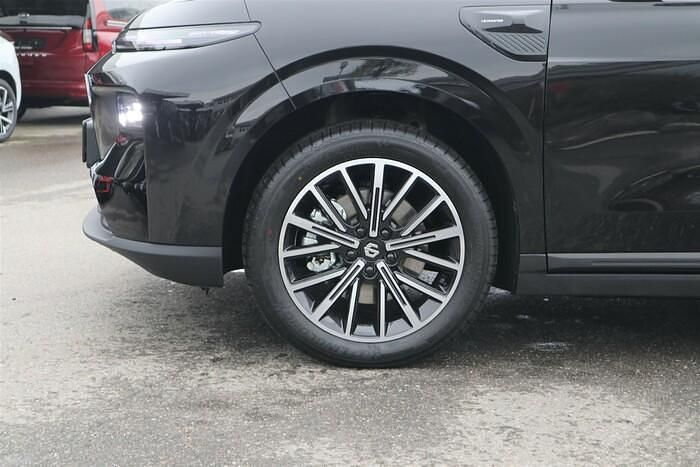 Ny Leapmotor B10 160 kW (218 HK) 2026 Sort SUV