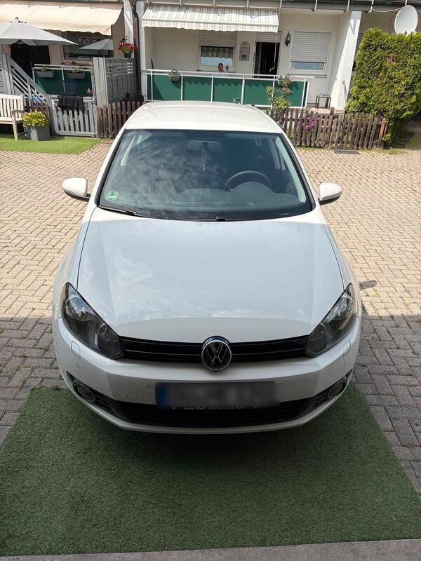 Weiß Gebraucht 2009 VW Golf VI Kleinwagen | 4.850 € (Fairer Preis) - Bild 1/4