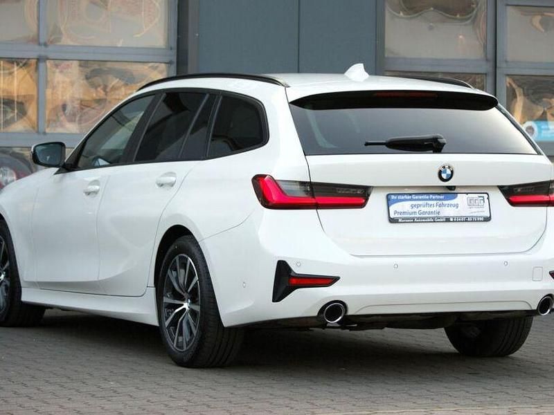 Gebraucht BMW 320 Advantage 190 PS (139 kW) 2020 Andere Kombi