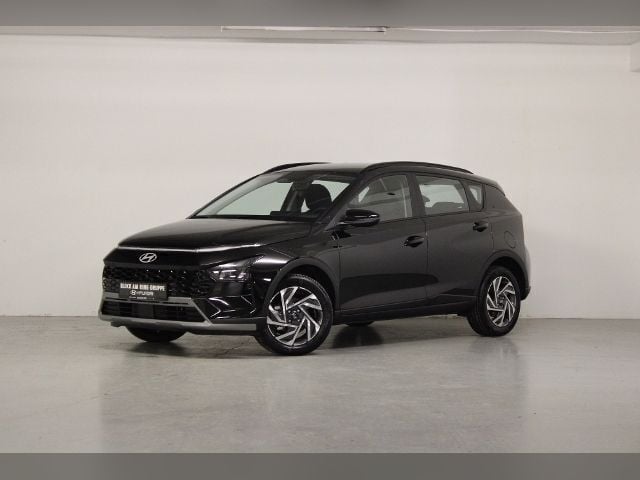 Schwarz Neu 2024 Hyundai Bayon Trend SUV | 20.990 € (Guter Preis) - Bild 1/4