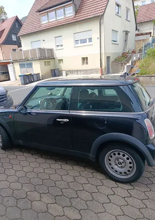 Occasion Mini ONE 90 PK (66 kW) 2005 Zwart Hatchback
