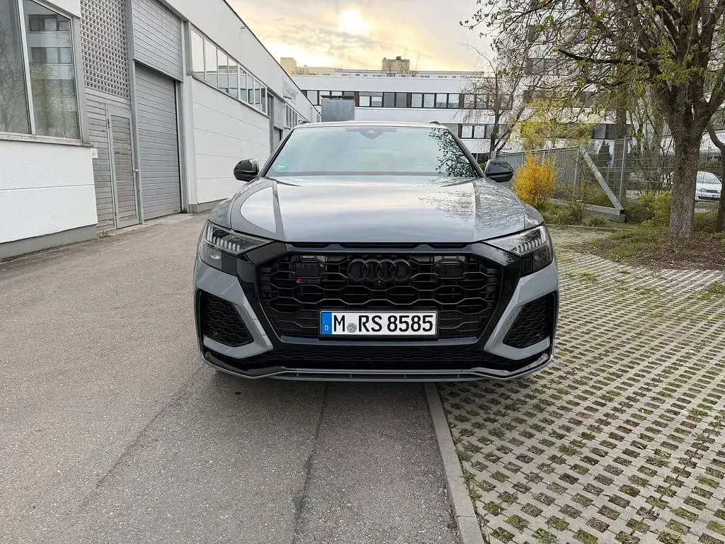 Second-hand Audi RS Q8 Sport 600 CP (441 kW) 2022 Gri SUV