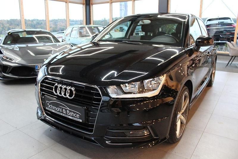 Schwarz Gebraucht 2018 Audi A1 Sportback S-Line Kleinwagen | 15.190 € (Fairer Preis) - Bild 1/4