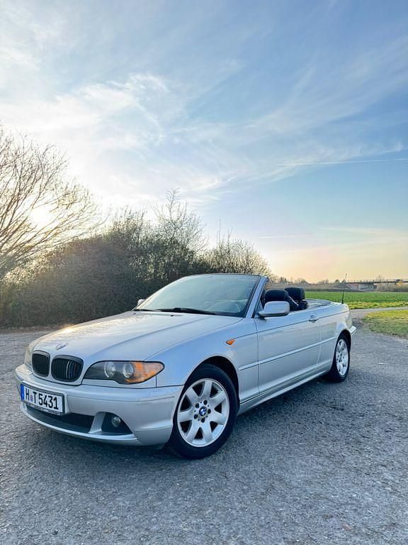 Gebraucht BMW 318 Cabriolet 143 PS (105 kW) 2004 Silber Cabrio