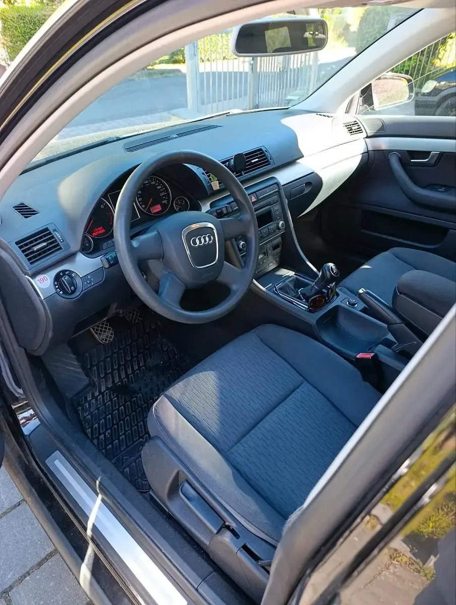 Gebraucht Audi A4 130 PS (95 kW) 2008 Schwarz Kombi