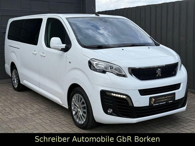 Weiß Gebraucht 2021 Peugeot Traveller Business-Line Van / Kleinbus | 22.999 € (Guter Preis) - Bild 1/4