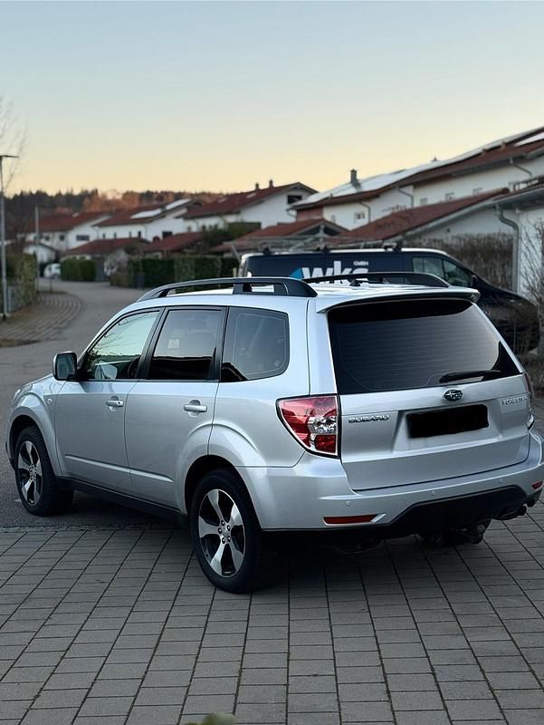 Gebraucht Subaru Forester 240 PS (176 kW) 2008 Silber SUV