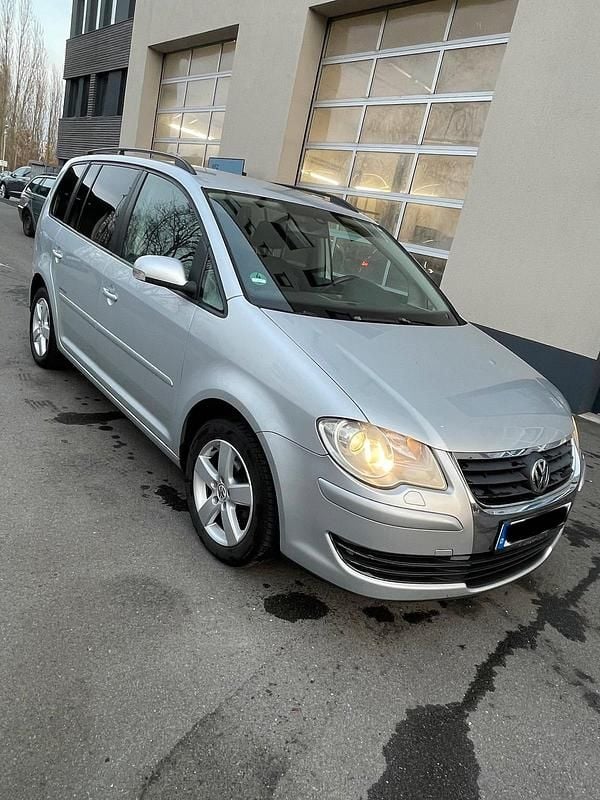 Gebraucht VW Touran 109 PS (80 kW) 2008 Grau Van / Kleinbus