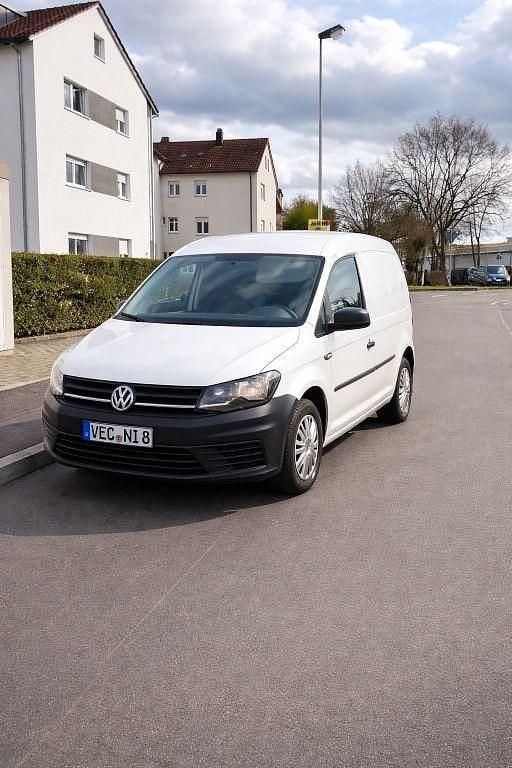 Gebraucht VW Caddy Trendline 102 PS (75 kW) 2017 Weiß Van / Kleinbus