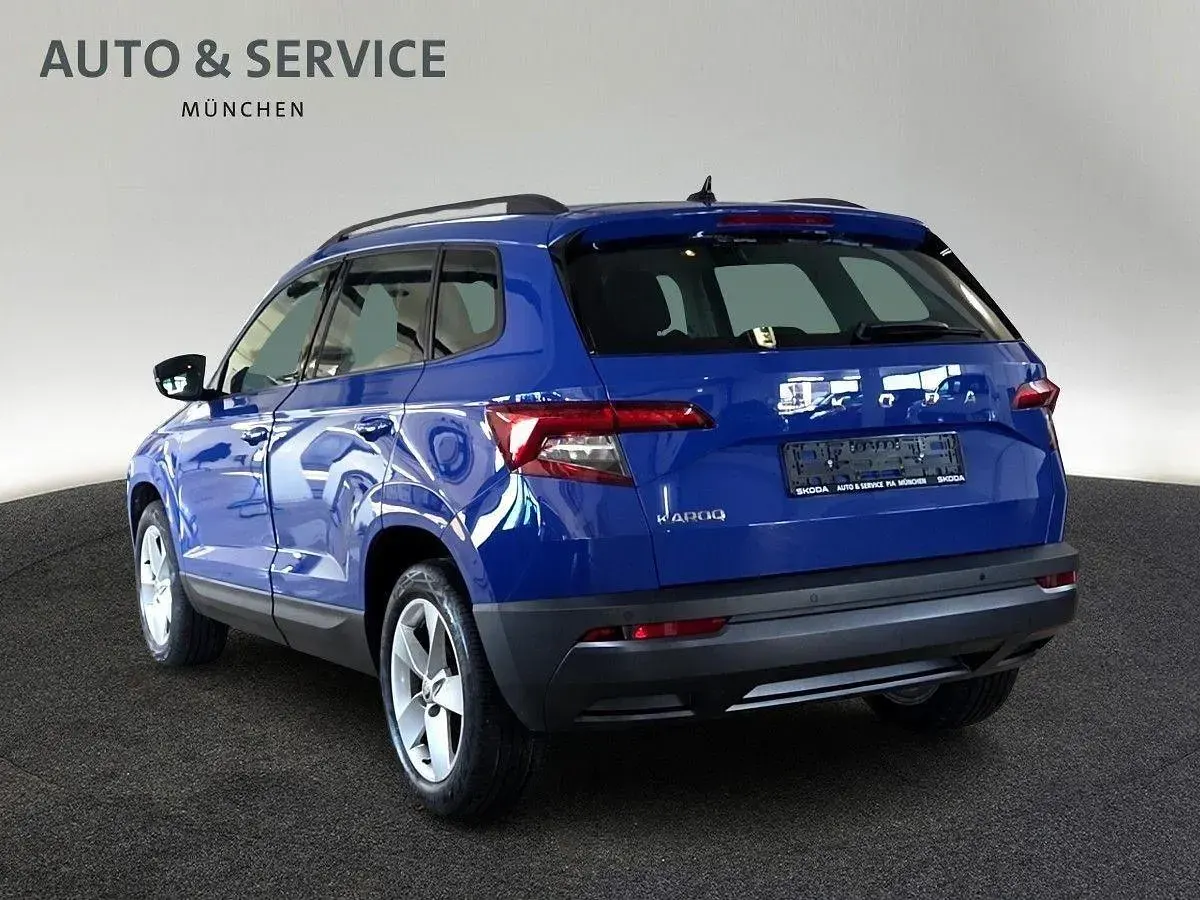 Gebraucht Skoda Karoq Ambition 150 PS (110 kW) 2022 Blau SUV