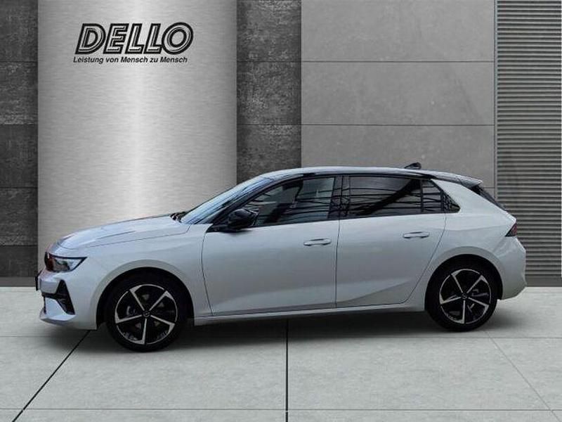 Gebraucht Opel Astra 131 PS (96 kW) 2024 Silber Limousine