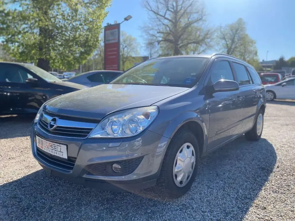 Gebraucht Opel Astra 140 PS (102 kW) 2007 Grau Kombi