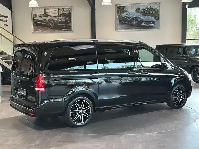 Gebraucht Mercedes V250 AMG line 190 PS (139 kW) 2021 Andere Van / Kleinbus