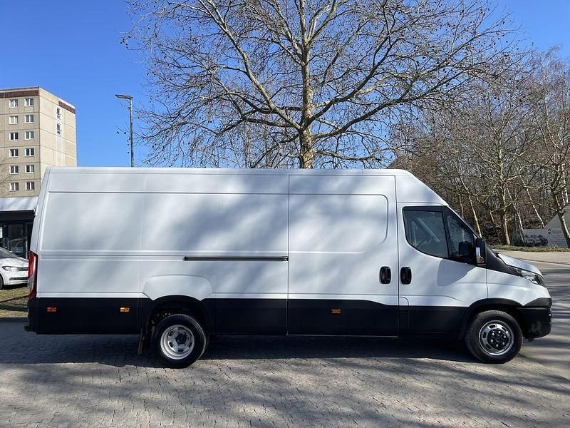Gebraucht Iveco Daily 156 PS (114 kW) 2018 Bianco Van / Kleinbus