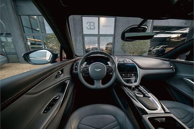 Gebraucht Aston Martin DBX 551 PS (405 kW) 2021 Grau SUV