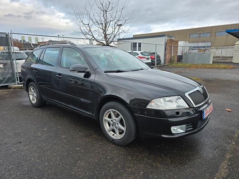 Gebraucht Skoda Octavia 160 PS (117 kW) 2008 Schwarz Kombi
