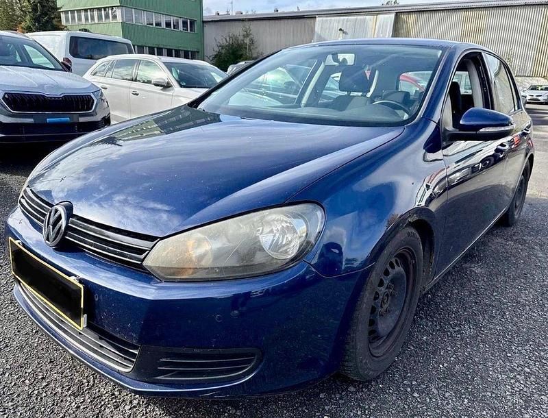 Blau Gebraucht 2010 VW Golf VI Comfortline Limousine | 2.899 € (Fairer Preis) - Bild 1/4