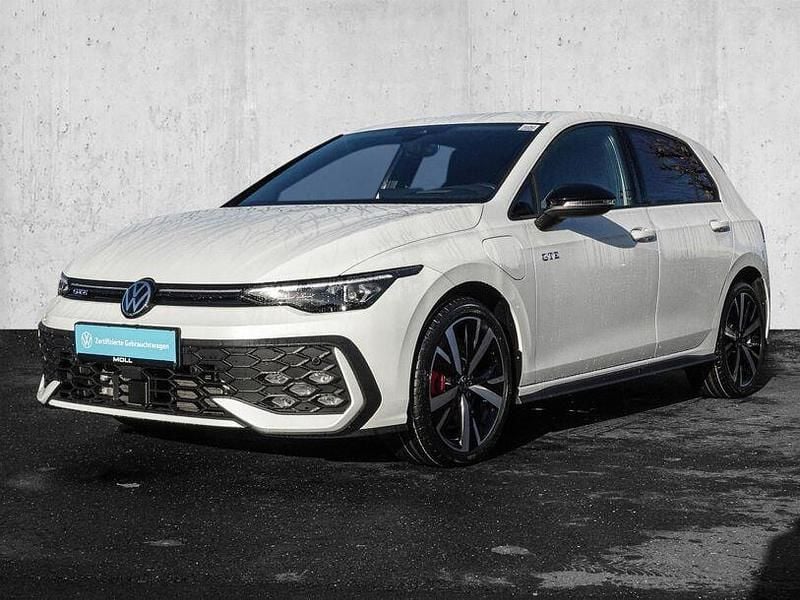 Gebraucht VW Golf VIII GTE 272 PS (200 kW) 2025 Weiß Limousine