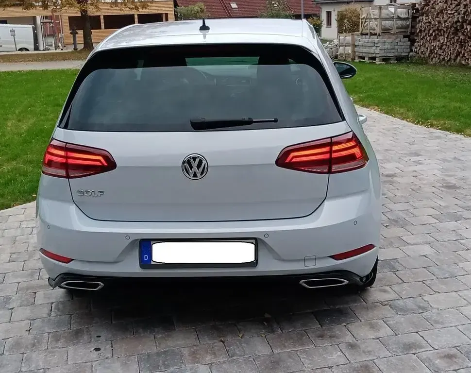 Gebraucht VW Golf VII R-line 150 PS (110 kW) 2017 Weiß Limousine