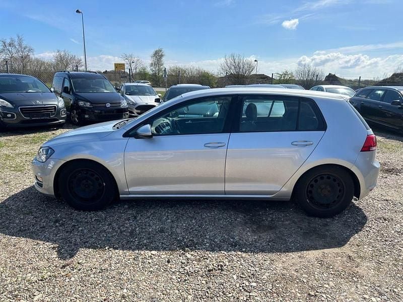 Gebraucht VW Golf VII Highline 140 PS (102 kW) 2013 Silber Limousine