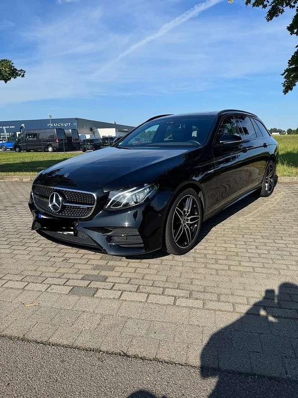 Schwarz Gebraucht 2017 Mercedes E43 AMG AMG Limousine | 34.999 € (Superpreis) - Bild 1/4