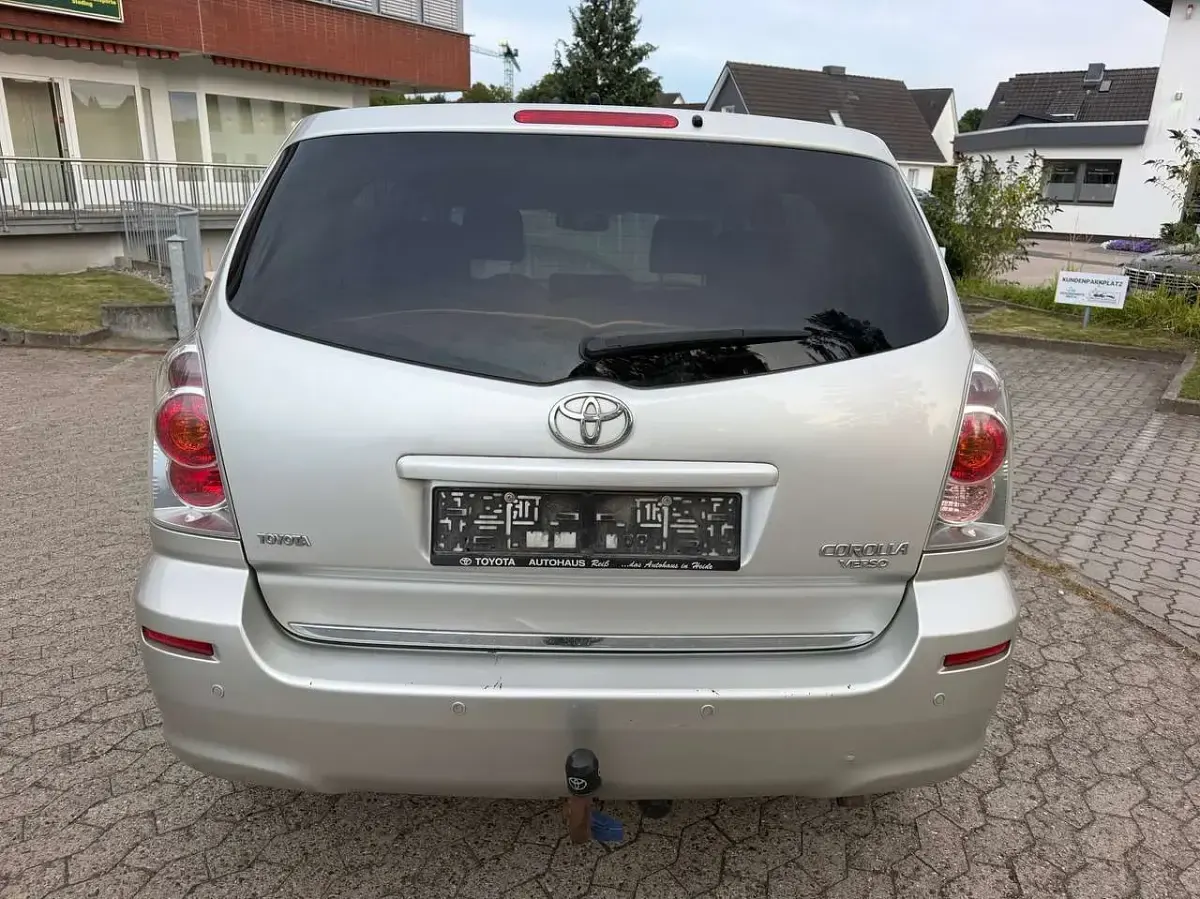 Gebraucht Toyota Corolla 129 PS (94 kW) 2007 Grau Kombi
