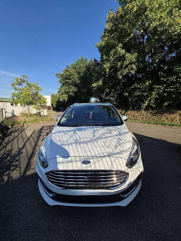 Gebraucht 2020 Ford S-MAX Titanium Van / Kleinbus | 18.500 € (Fairer Preis) - Bild 1/4