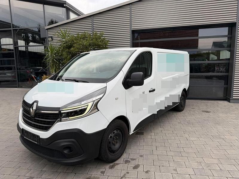 Second-hand Renault Trafic 170 CP (125 kW) 2020 Alb Monovolum