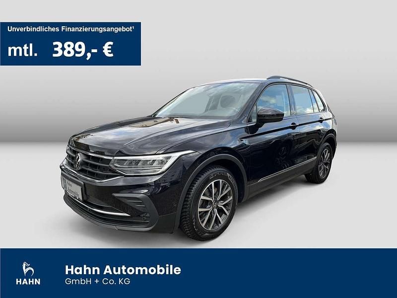 Deep black perleffekt Gebraucht 2023 VW Tiguan Life SUV | 28.390 € (Fairer Preis) - Bild 1/3