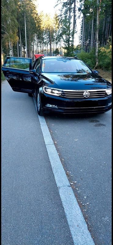 Gebraucht VW Passat 150 PS (110 kW) 2019 Schwarz Kombi
