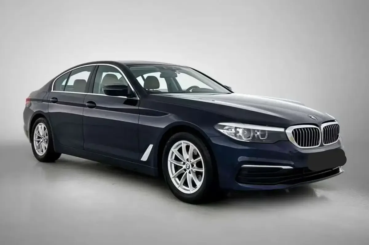 Używany BMW 520 Efficient Dynamics 163 KM (119 kW) 2018 Niebieski Sedan/Limuzyna