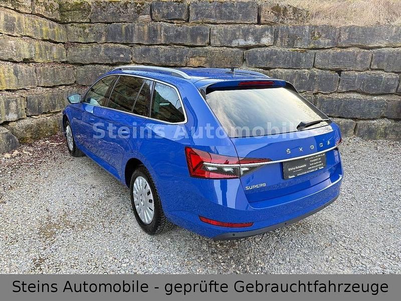 Gebraucht Skoda Superb Ambition 190 PS (139 kW) 2020 Blau Kombi