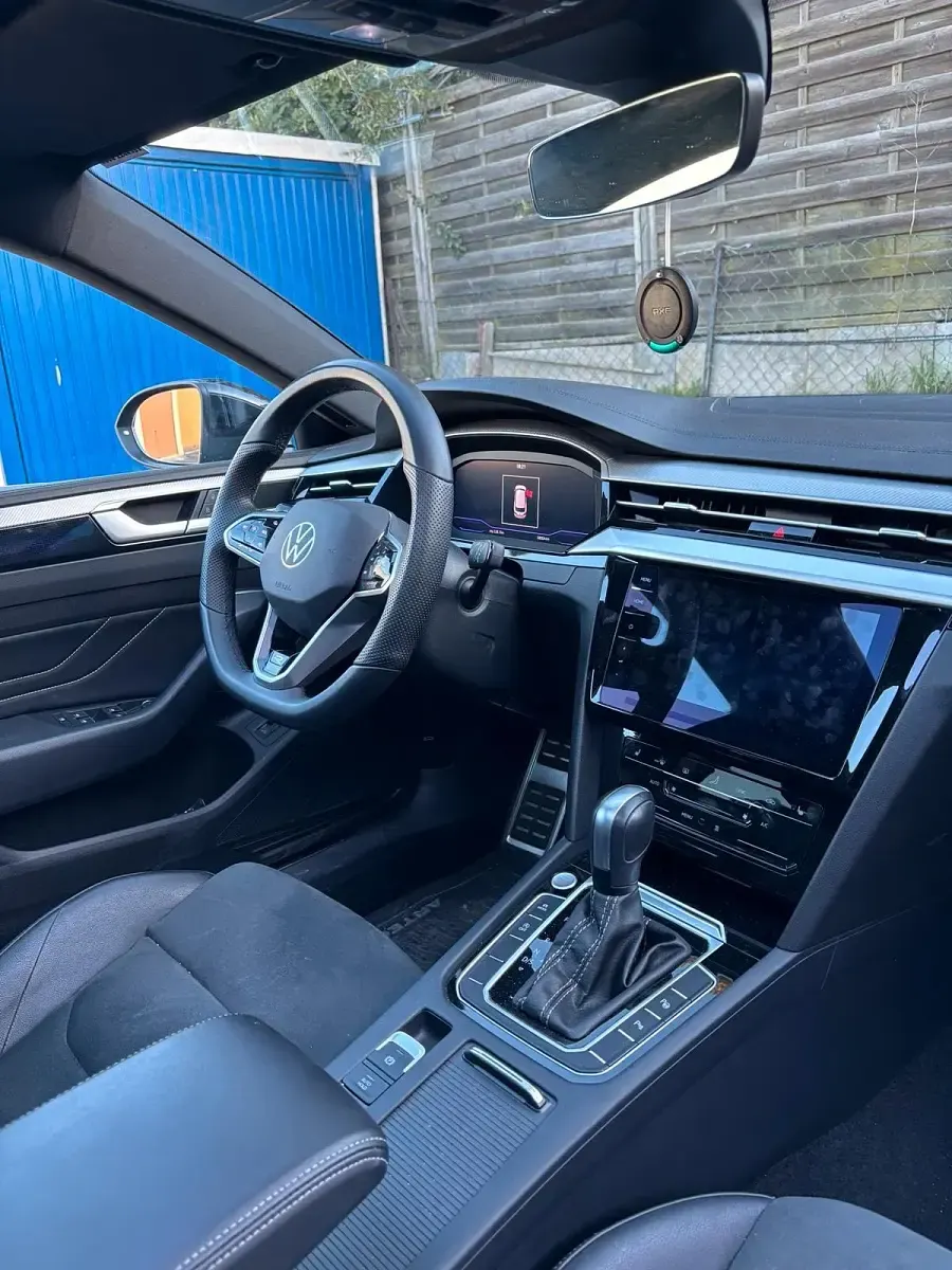 Gebraucht VW Arteon R-line 200 PS (147 kW) 2023 Schwarz Kombi
