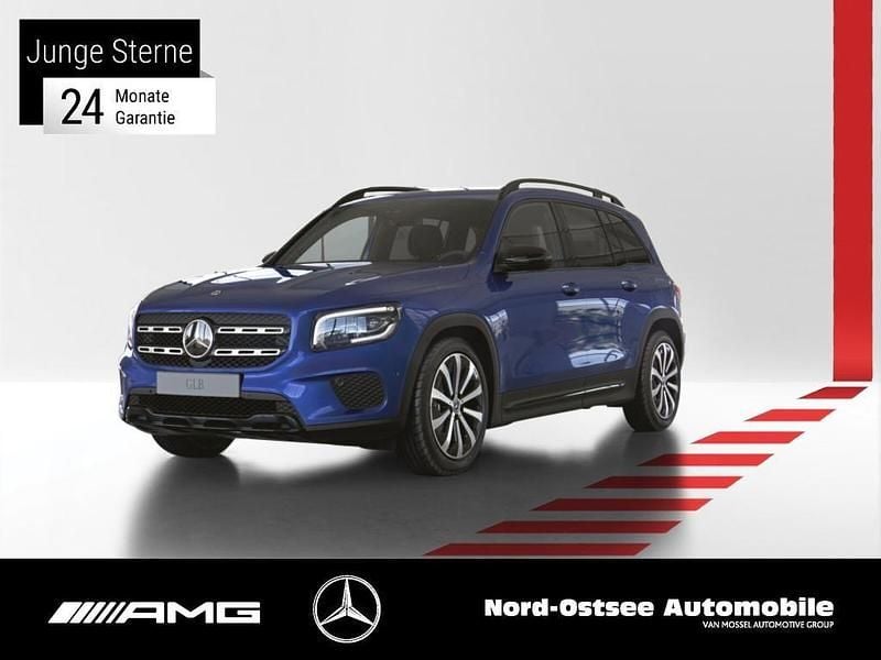 Galaxyblau metallic Gebraucht 2022 Mercedes GLB200 Progressive SUV | 31.999 € (Fairer Preis) - Bild 1/3