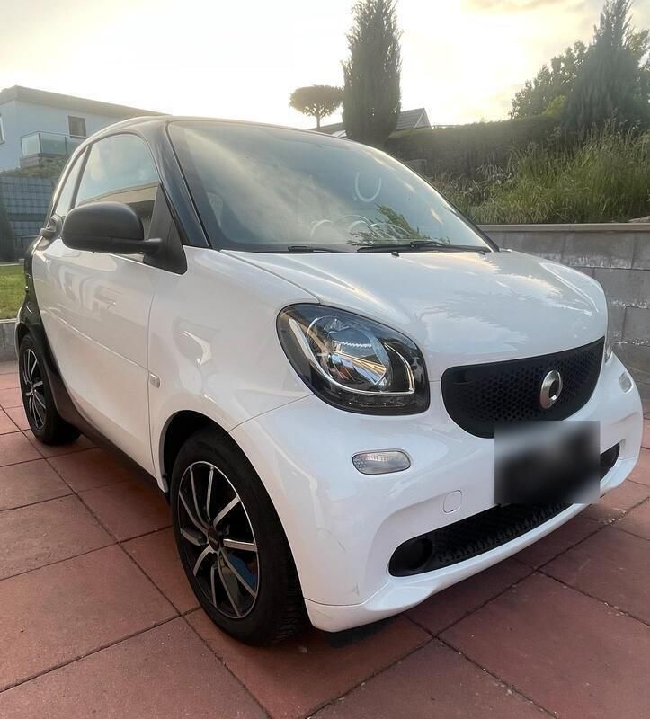 Gebraucht 2016 Smart ForTwo Coupé Coupé | 4.999 € (Fairer Preis) - Bild 1/4
