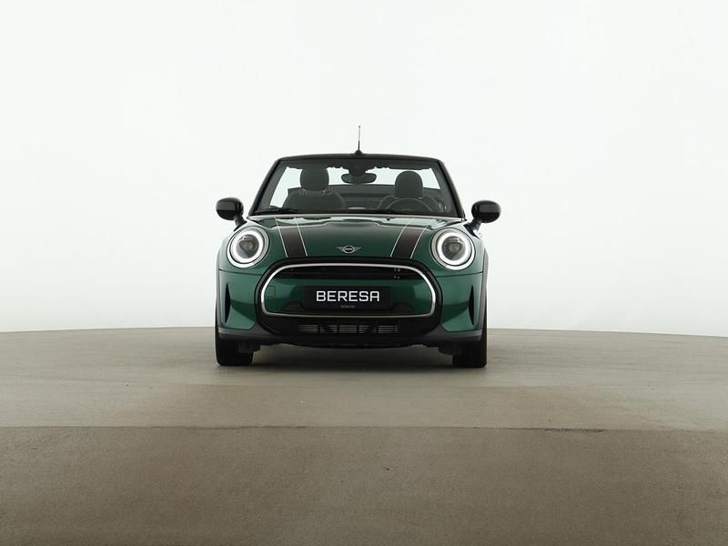 Gebraucht Mini Cooper Classic 136 PS (100 kW) 2023 Grün Kleinwagen