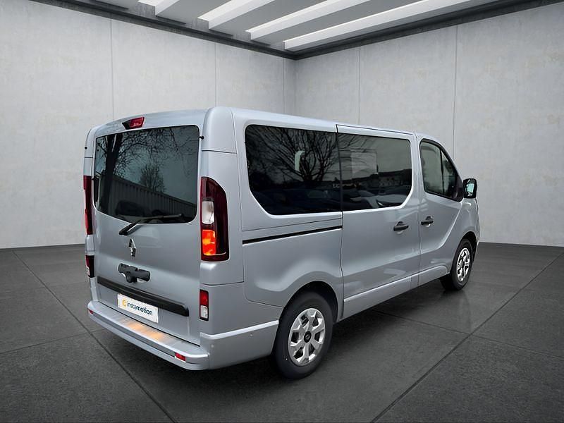 Neu Renault Trafic 150 PS (110 kW) 2025 Grau Van / Kleinbus