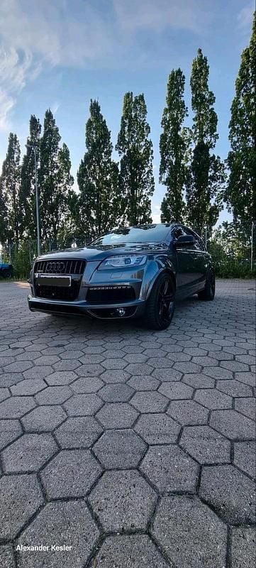 Gebraucht Audi Q7 S-Line 275 PS (202 kW) 2013 Grau SUV