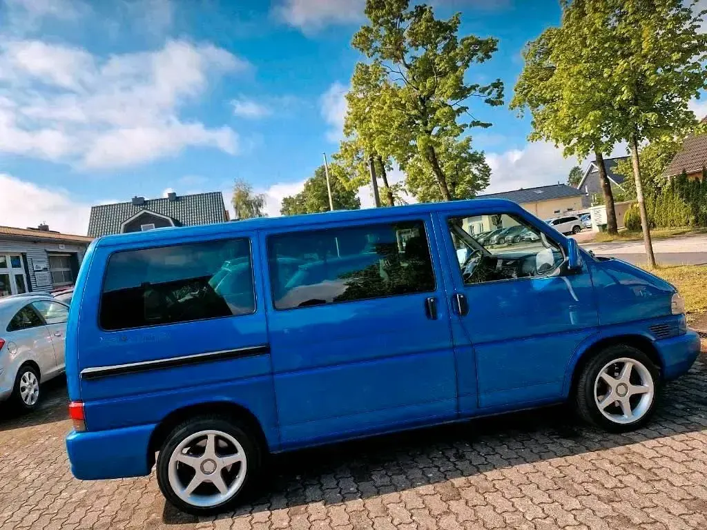 Gebraucht VW Multivan 151 PS (111 kW) 1999 Blau Van / Kleinbus
