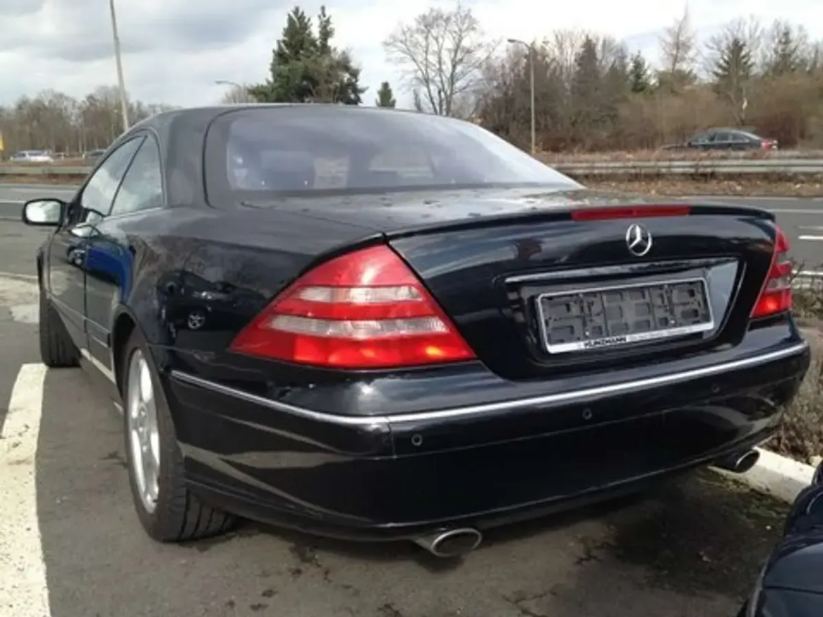 Gebraucht Mercedes CL600 367 PS (269 kW) 2001 Schwarz Coupé