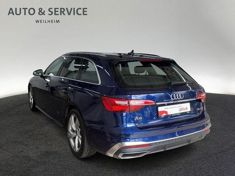 Usata Audi A4 Design 163 CV (119 kW) 2022 Blu Station wagon