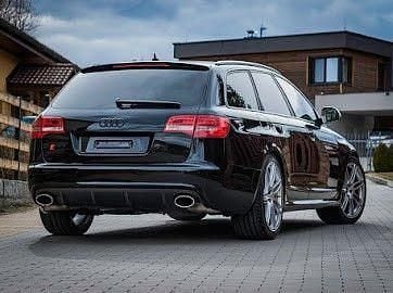 Gebraucht Audi RS6 Sport 579 PS (425 kW) 2010 Schwarz Limousine