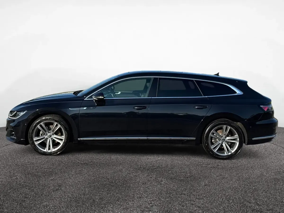 Gebraucht VW Arteon R-line 190 PS (139 kW) 2023 Deep black perleffekt Limousine