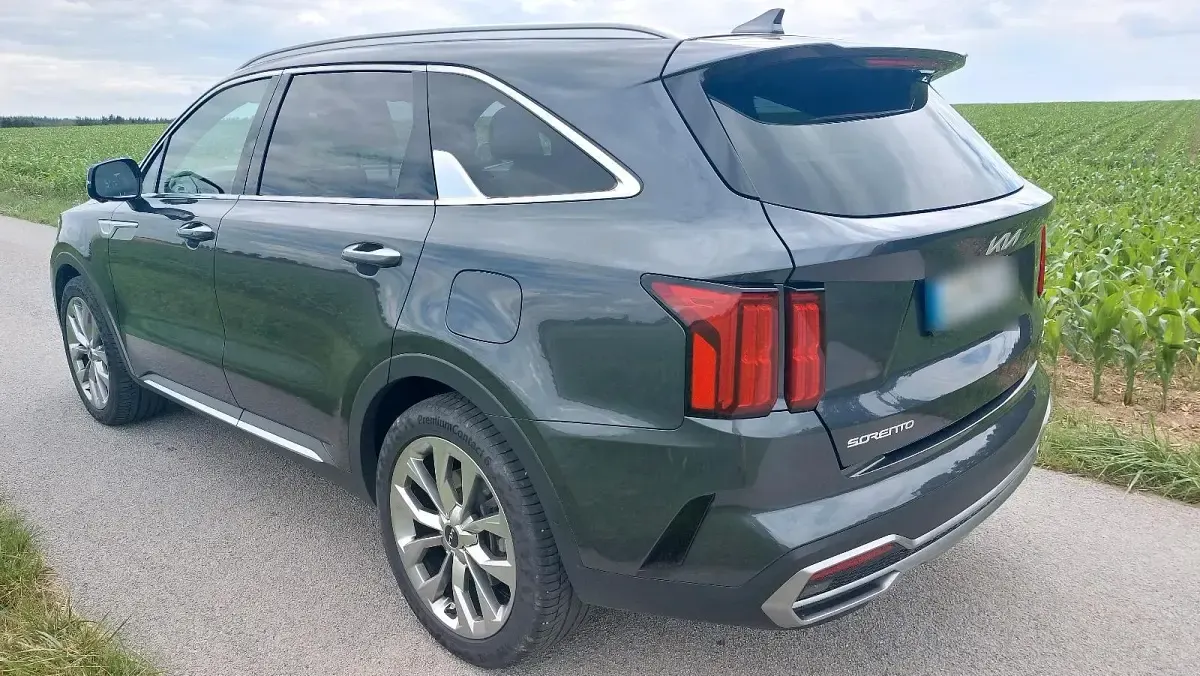 Gebraucht Kia Sorento Platinum 193 PS (141 kW) 2023 Grau SUV