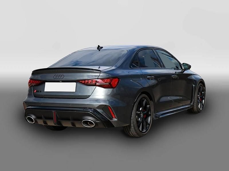Gebraucht Audi RS3 400 PS (294 kW) 2025 Grau Limousine