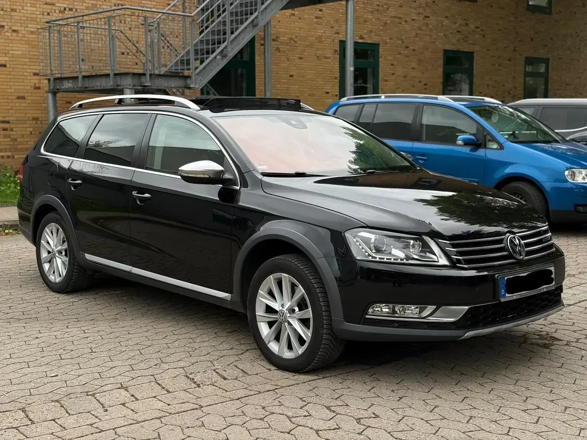 Gebraucht VW Passat Alltrack 143 PS (105 kW) 2012 Schwarz Kombi
