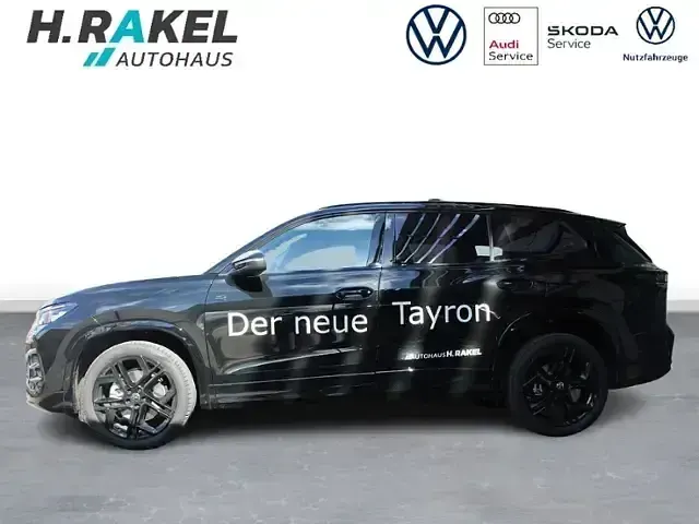 Second-hand VW Tayron R-line 150 CP (110 kW) 2025 Negru SUV